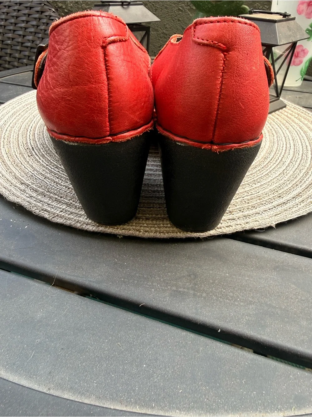 Red Peep-Toe Wedge Sandals with Ankle Strap Zeeta vintage shoes sz 38, 7.5